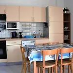 Nefelejcs Apartmanhaz Gyenesdiás