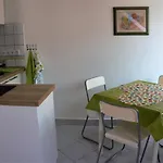 Nefelejcs Apartmanhaz * Gyenesdiás