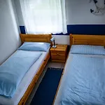 Nefelejcs Apartmanhaz Gyenesdiás