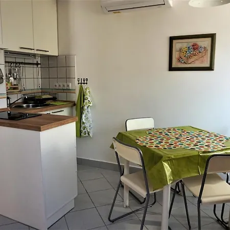 Nefelejcs Apartmanhaz Apartment *