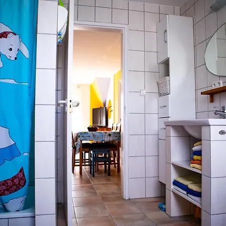 Nefelejcs Apartmanhaz Gyenesdias