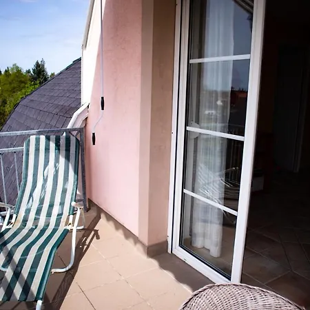 Nefelejcs Apartmanhaz Apartment *