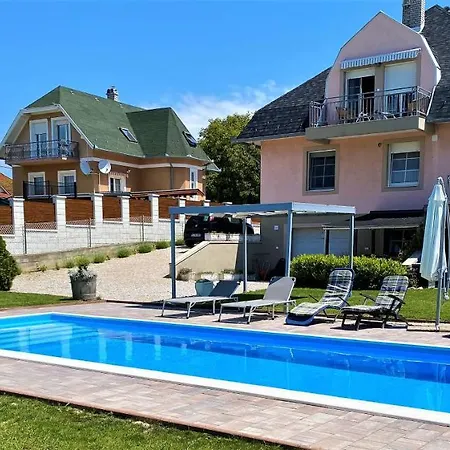 Apartmán Nefelejcs Apartmanhaz