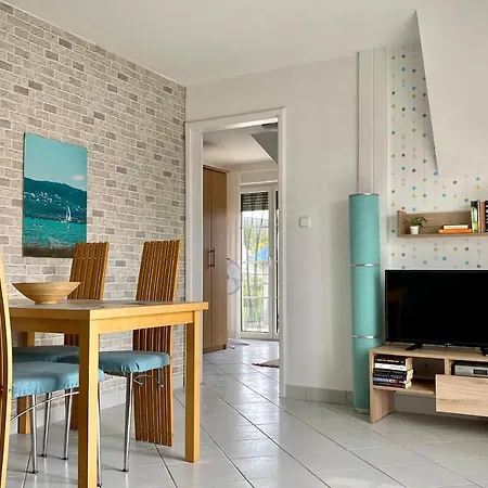 Apartmán Nefelejcs Apartmanhaz