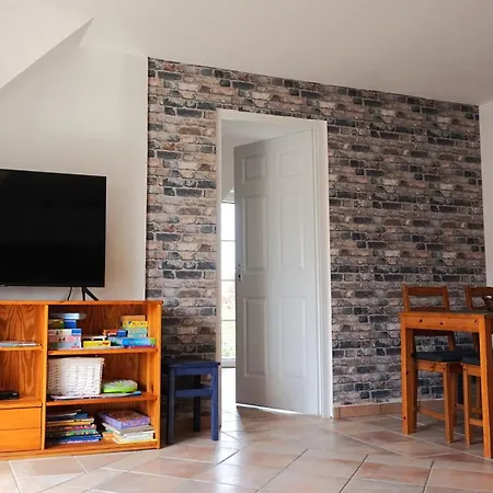 Nefelejcs Apartmanhaz *