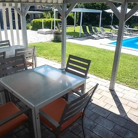 Nefelejcs Apartmanhaz Apartment Gyenesdiás