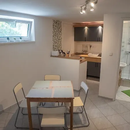 Nefelejcs Apartmanhaz Apartment