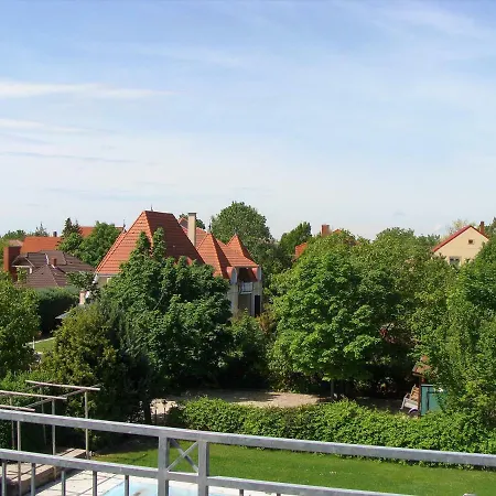 Nefelejcs Apartmanhaz * Gyenesdias