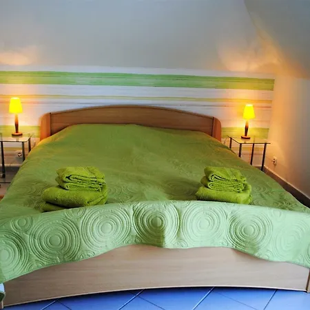 Nefelejcs Apartmanhaz *